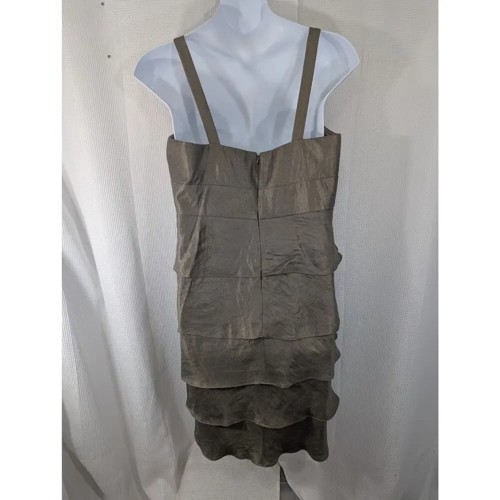 R & M RICHARDS! PALE GREEN/GRAY JEWELED/BEADED, TIERED SKIRT SHIMMERY DRESS! 18W